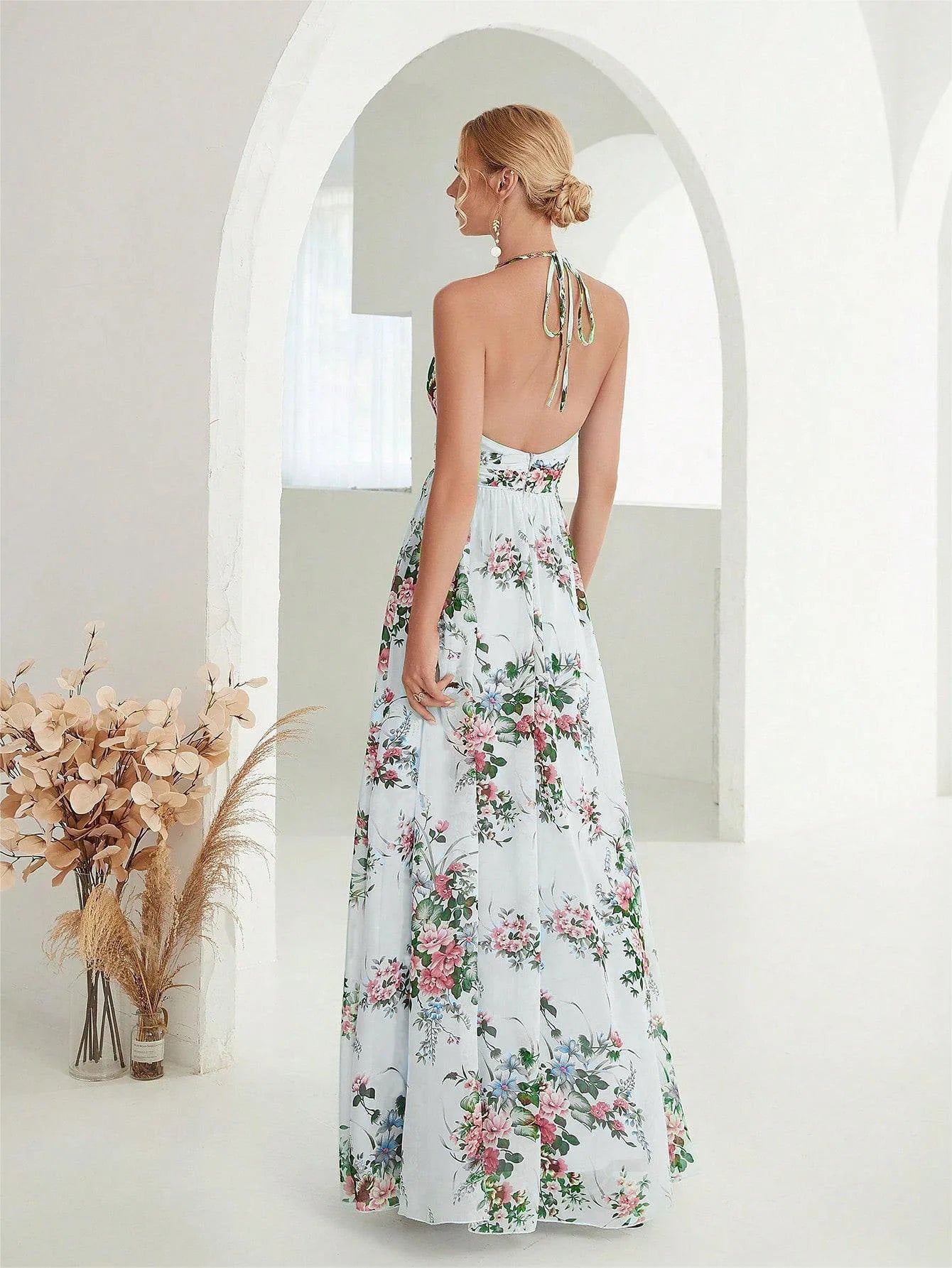 Romantic and flowing backless high-slit printed chiffon lace-up dress